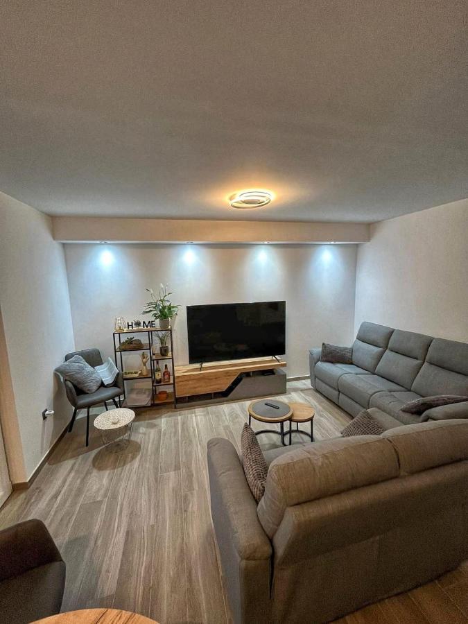 Apartman Oliva Zadar Bagian luar foto