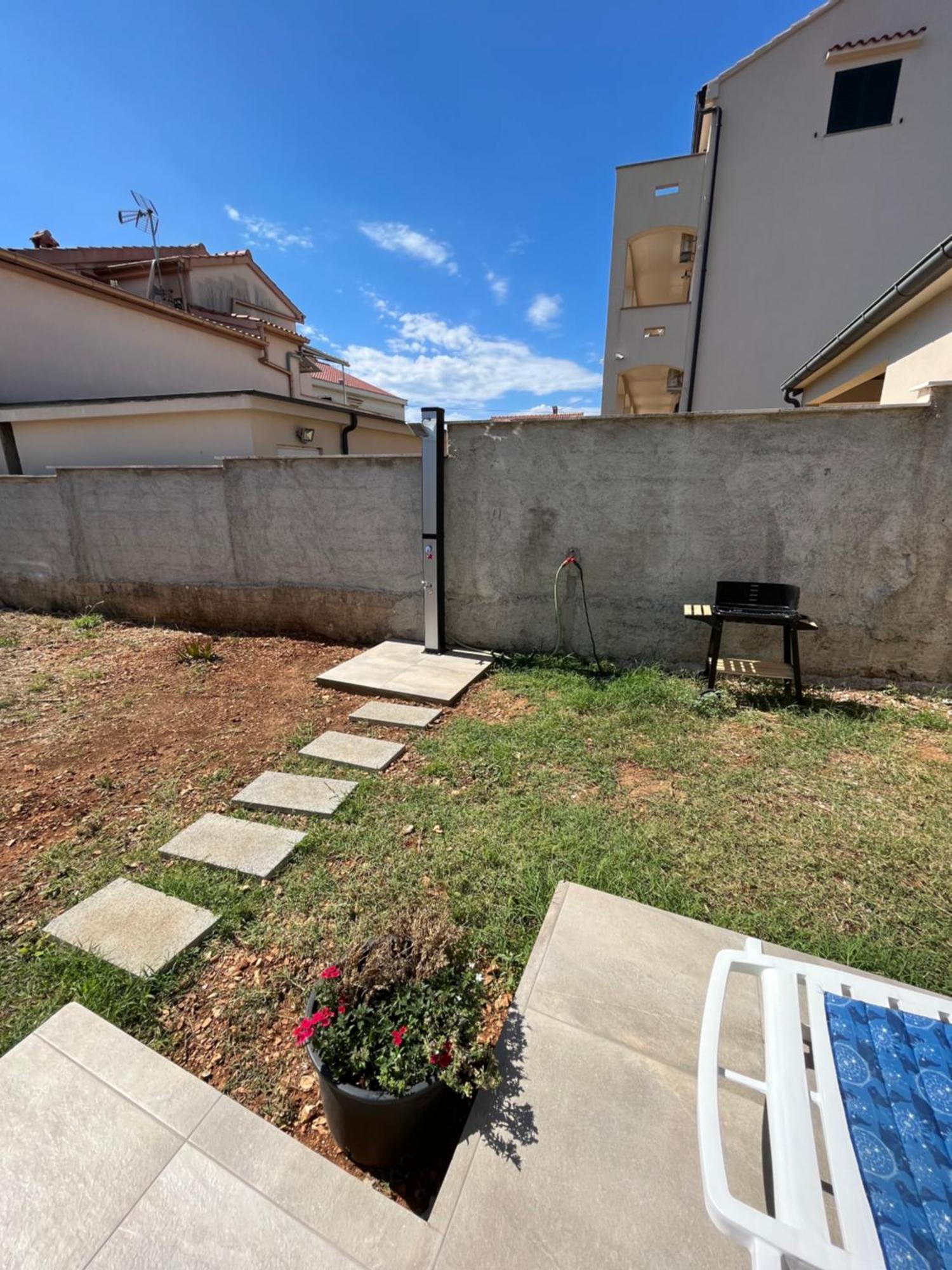 Apartman Oliva Zadar Bagian luar foto